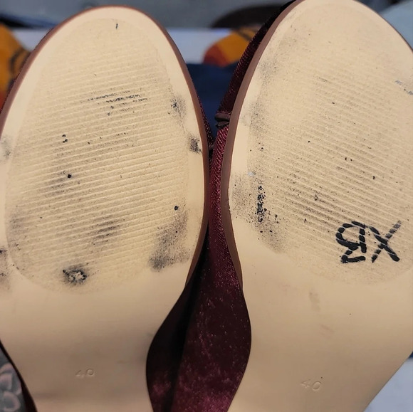 Chelsea Crew Madison Burgundy Velvet Retro Heels Size 40 (US 9–9.5) - Picture 7 of 11